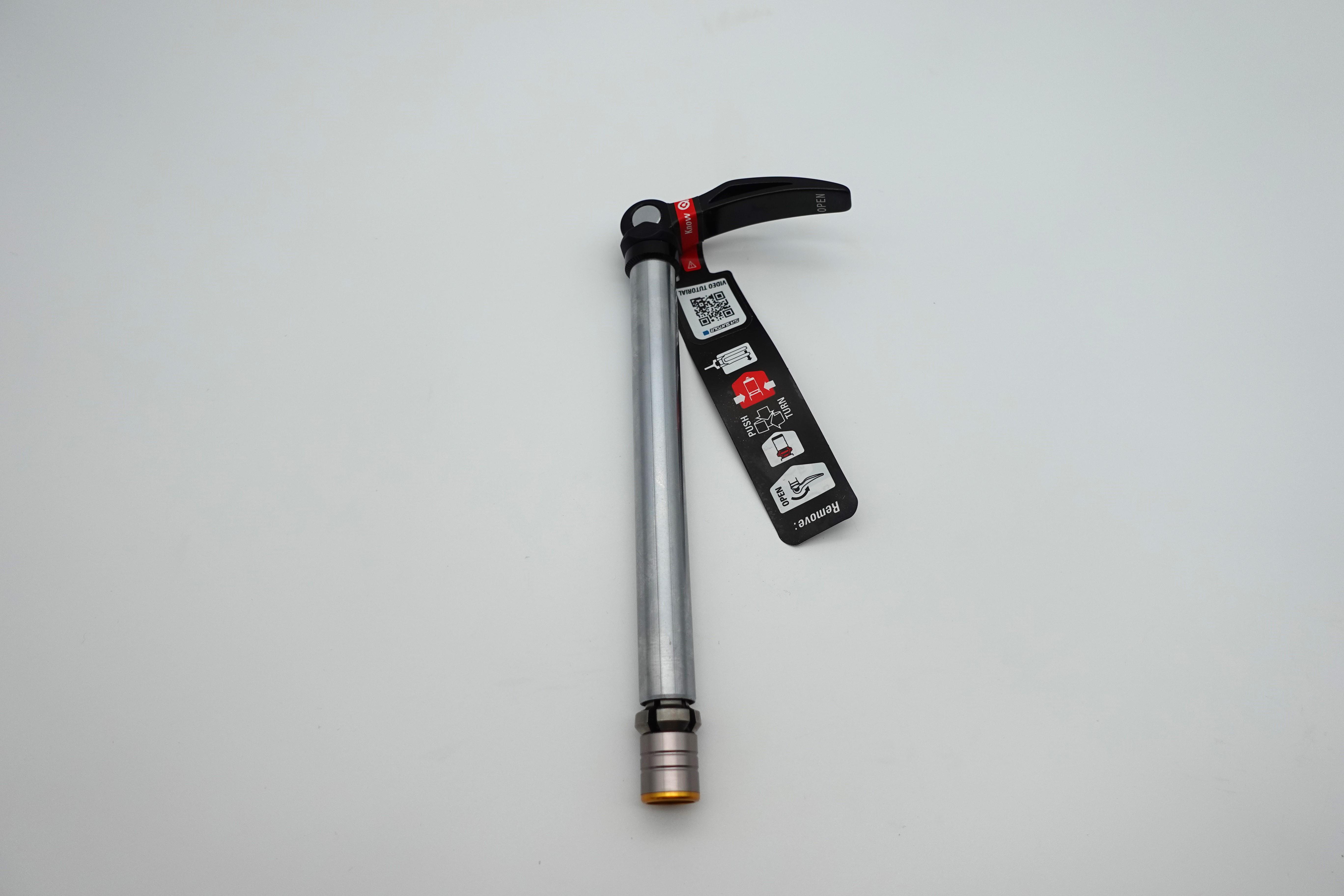 15QLC32 axle 100x15mm MTB 1 Pcs 